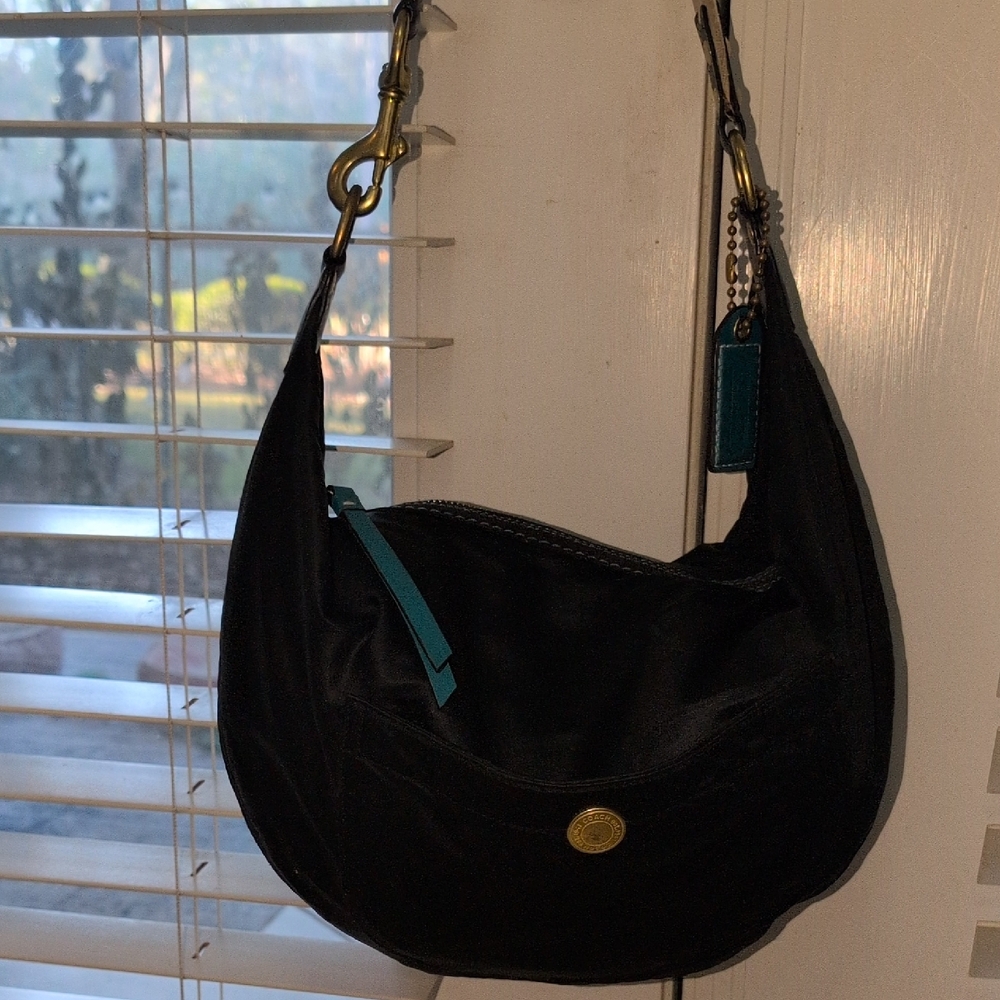 Vintage Coach Hampton Hobo Bag NA06Q-117
